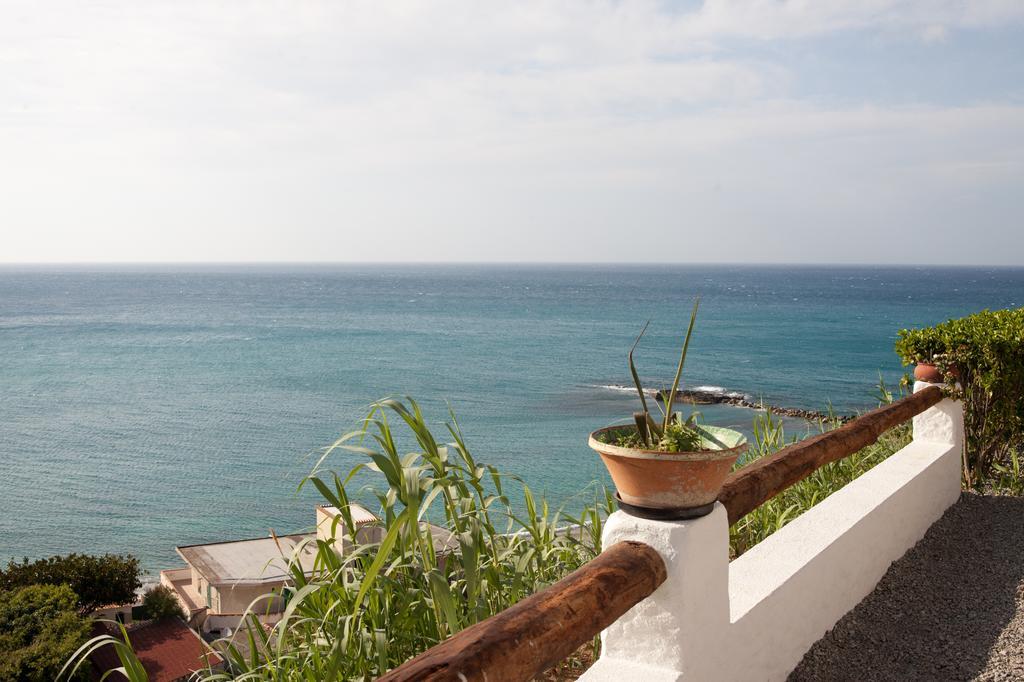 Lisca Bianca Tropea Bed & Breakfast Ngoại thất bức ảnh
