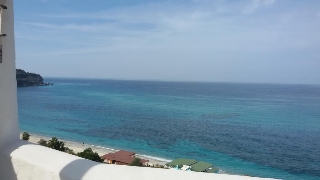 Lisca Bianca Tropea Bed & Breakfast Ngoại thất bức ảnh
